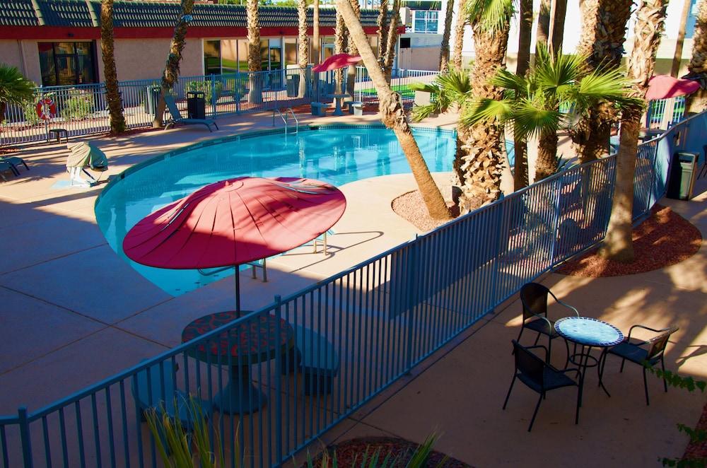 Ramada By Wyndham Yuma Exterior foto